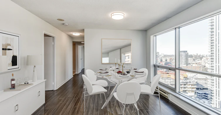 3111-10 Yonge Street, Toronto, ON, M5E 1R4 - 8