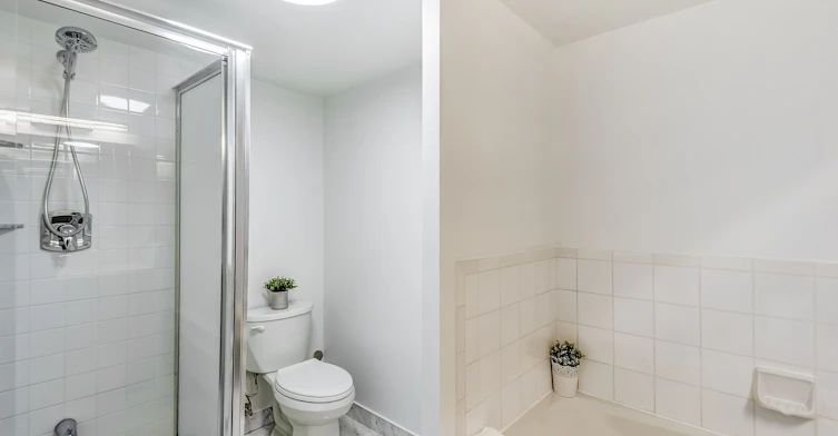 3111-10 Yonge Street, Toronto, ON, M5E 1R4 - 17