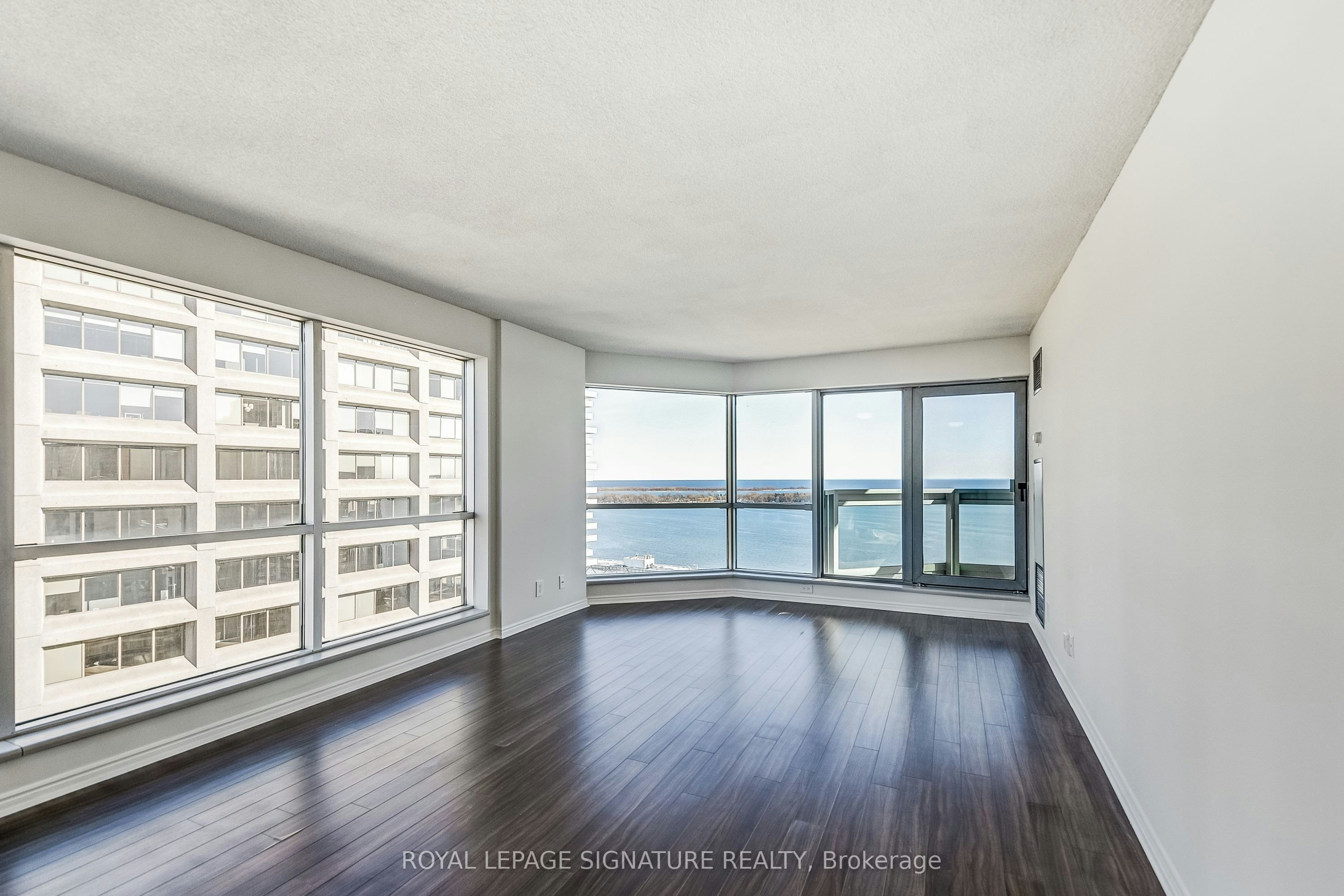 3111-10 Yonge Street, Toronto, ON, M5E 1R4 - 7