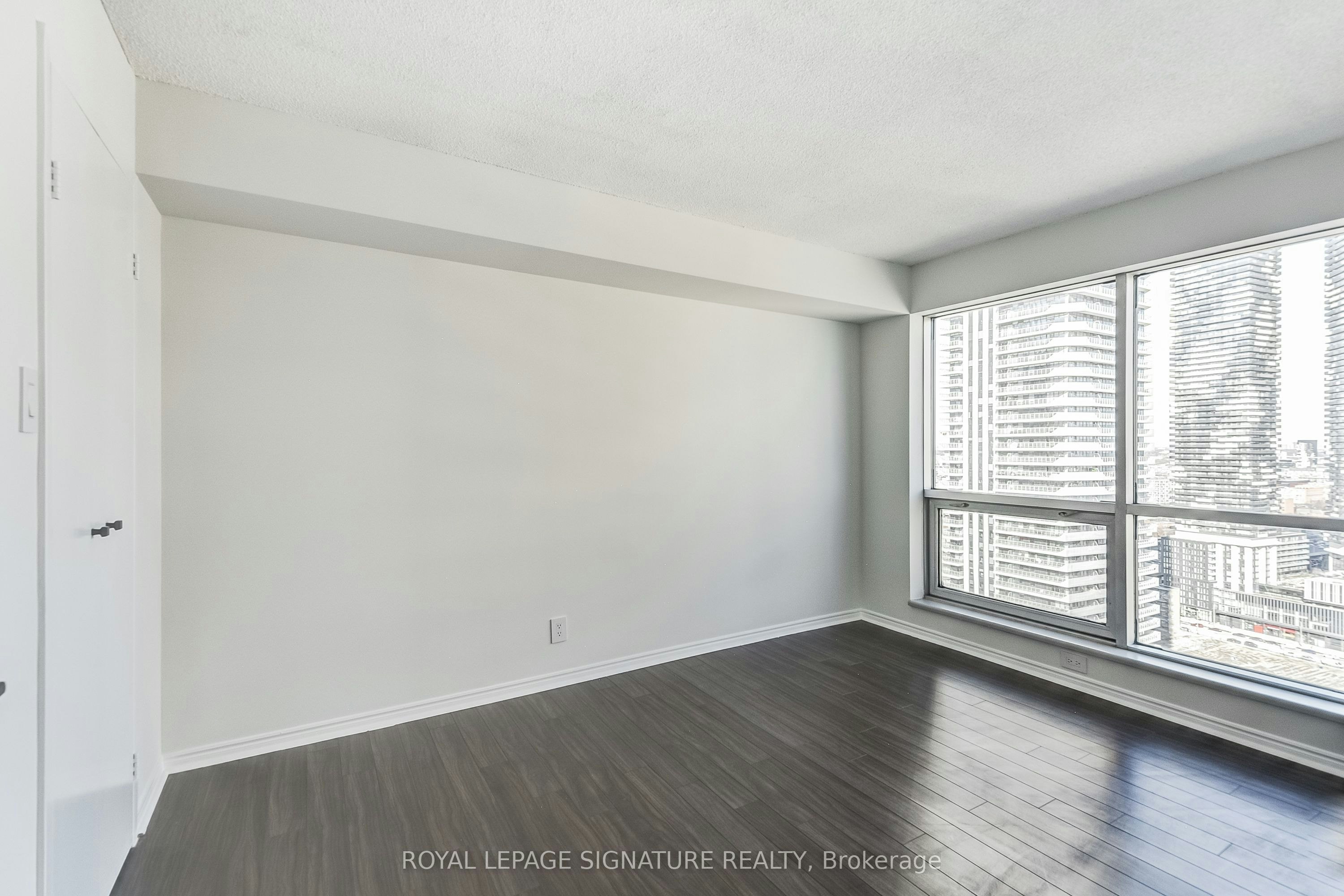 3111-10 Yonge Street, Toronto, ON, M5E 1R4 - 20