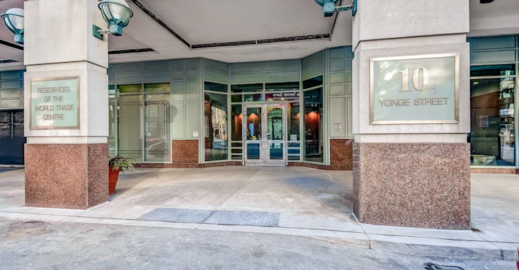 3111-10 Yonge Street, Toronto, ON, M5E 1R4 - 2