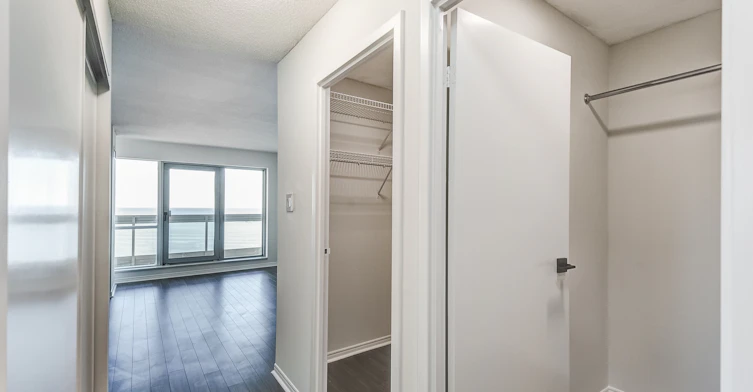 3111-10 Yonge Street, Toronto, ON, M5E 1R4 - 13
