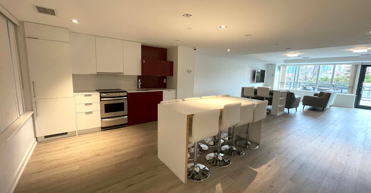 502R-231 College Street, Toronto, ON, M5T 1R4 - 17