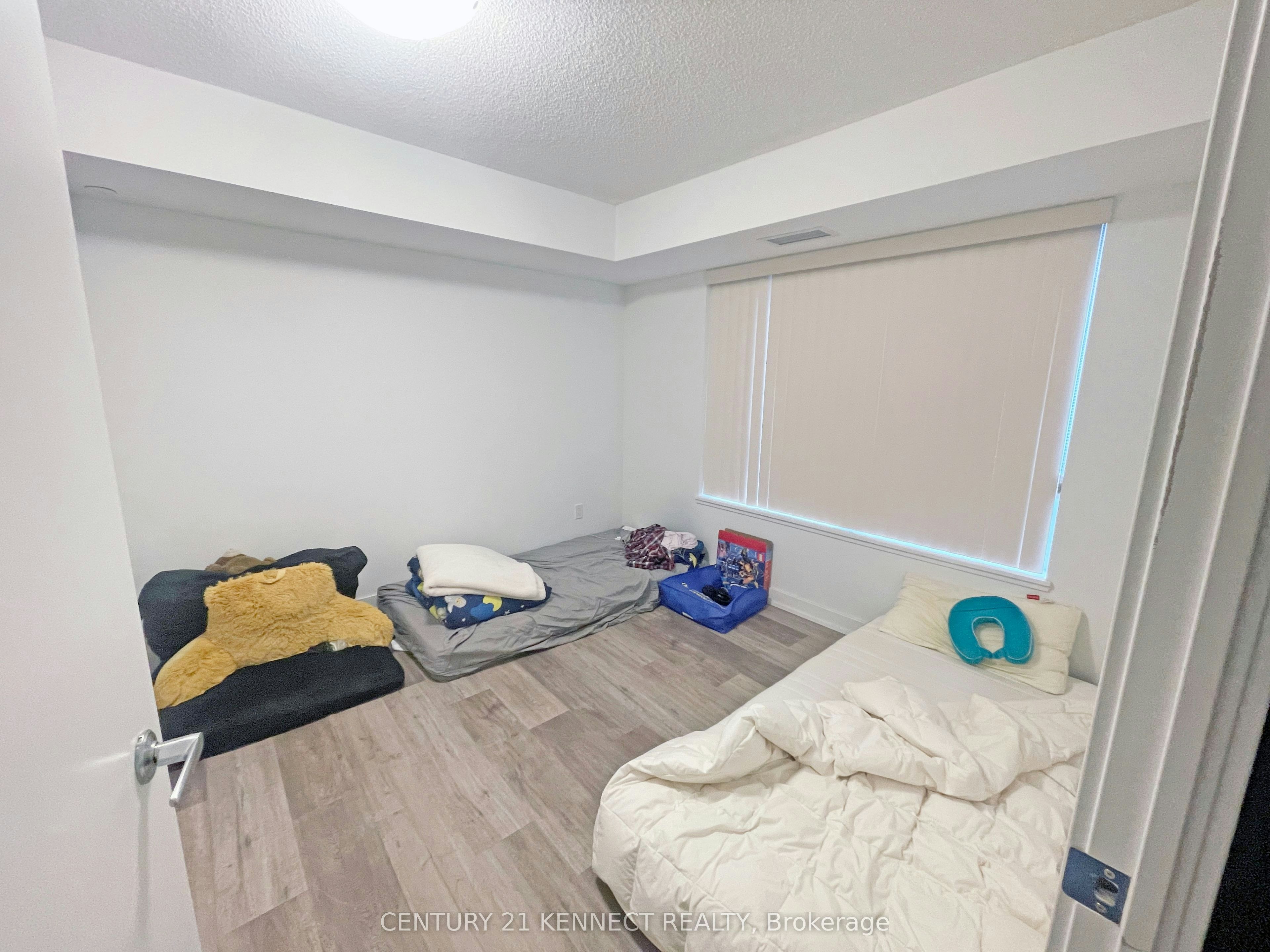 502R-231 College Street, Toronto, ON, M5T 1R4 - 9
