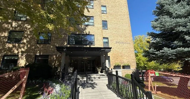 106-2 Ridelle Avenue, Toronto, ON, M6B 1H4 - 10