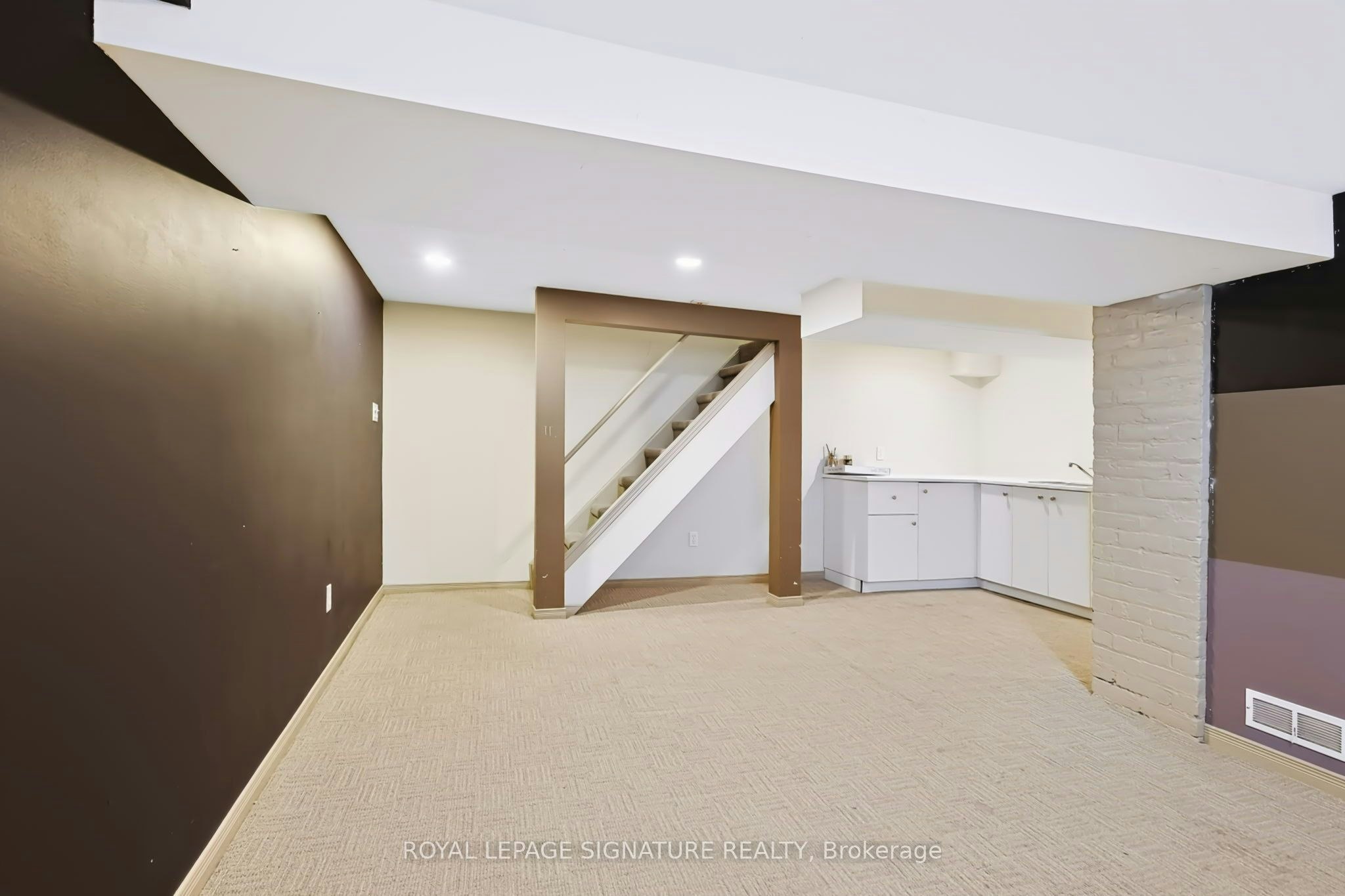 395 Glenholme Avenue, Toronto, ON, M6E 3E6 - 18