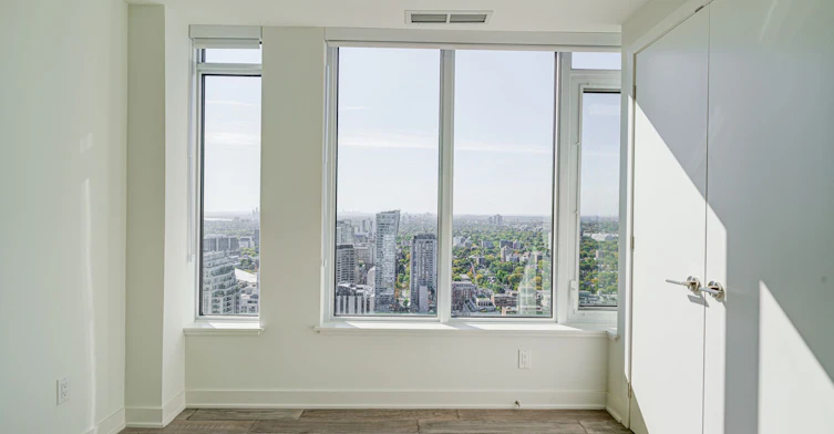3609-11 Yorkville Avenue, Toronto, ON, M4W 1L2 - 17