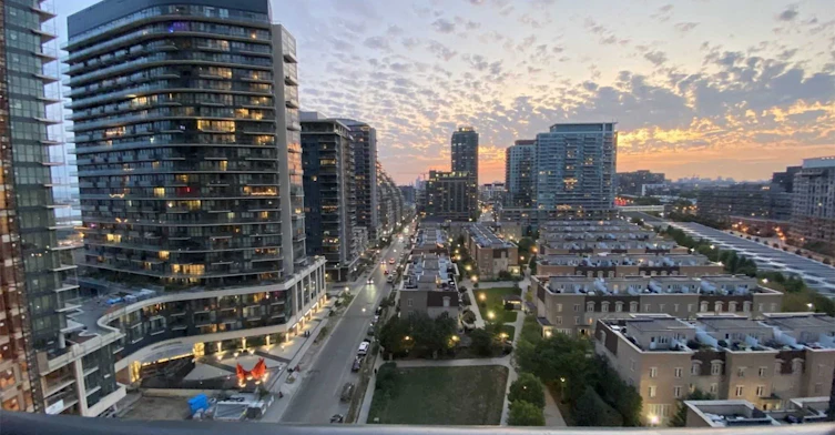 1207-19 Western Battery Road, Toronto, ON, M6K 0E3 - 14
