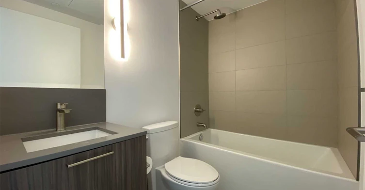 1207-19 Western Battery Road, Toronto, ON, M6K 0E3 - 6