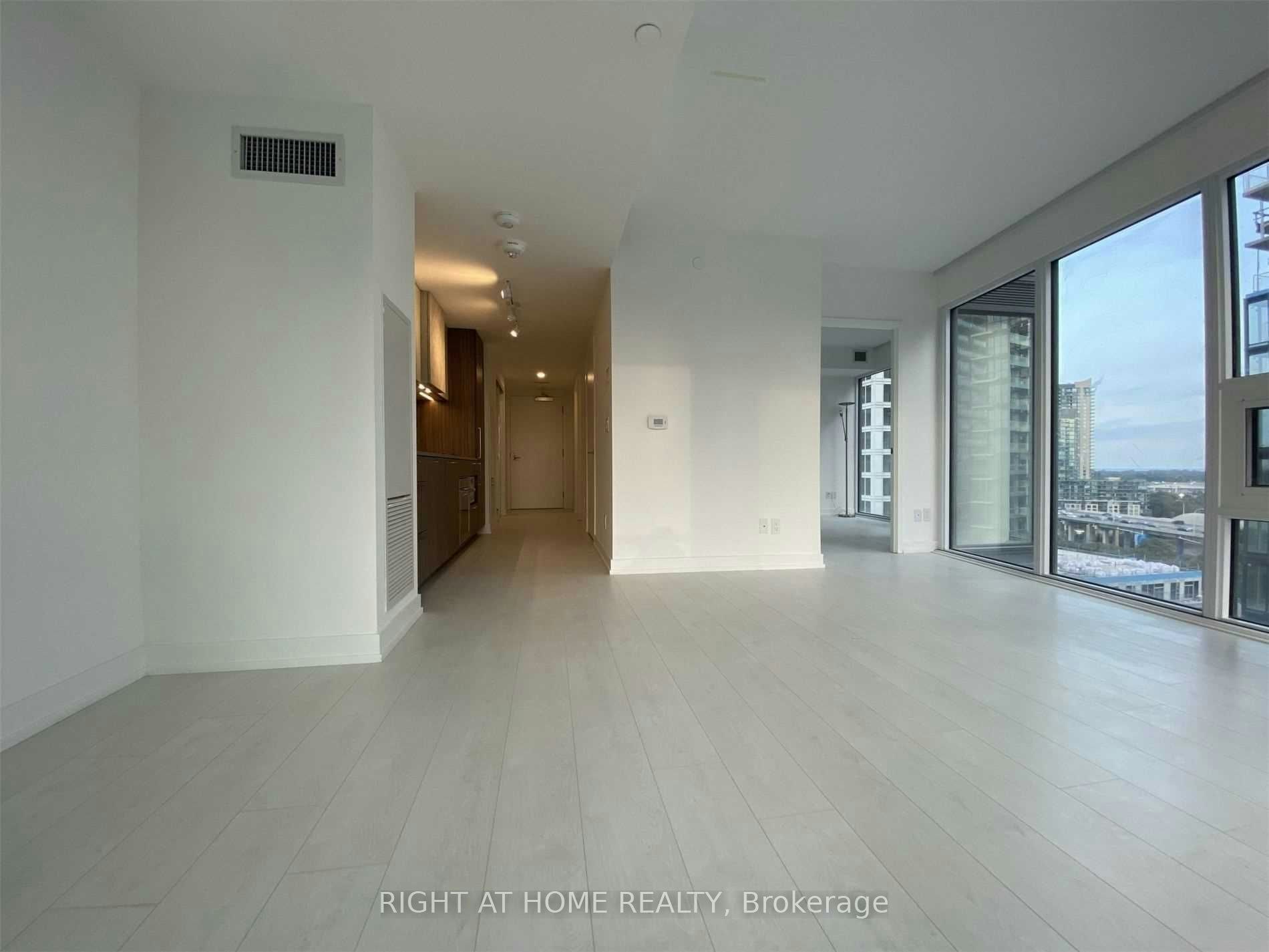 1207-19 Western Battery Road, Toronto, ON, M6K 0E3 - 4