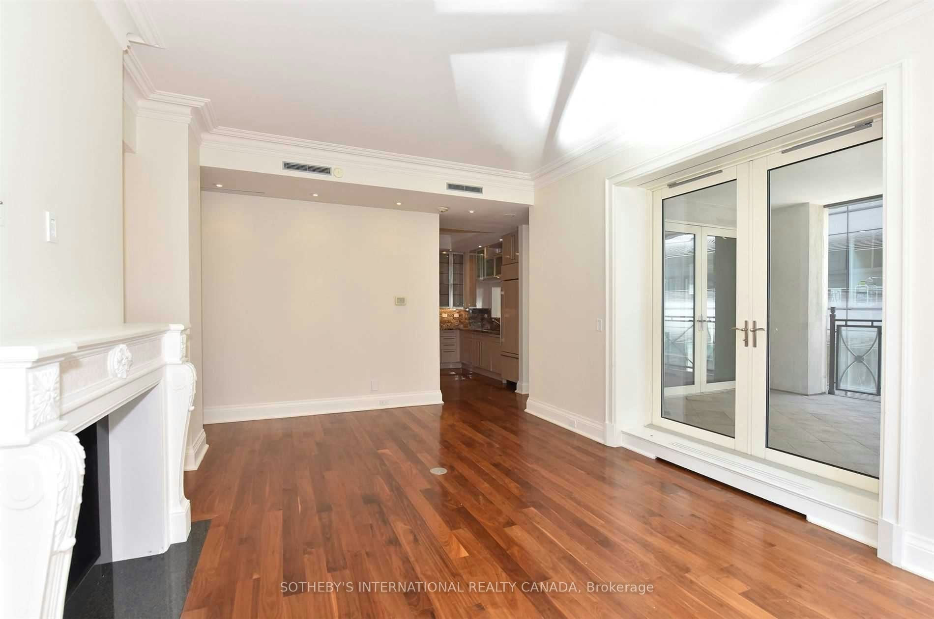 6D-1 St. Thomas Street, Toronto, ON, M5S 3M5 - 7