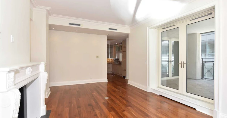 6D-1 St. Thomas Street, Toronto, ON, M5S 3M5 - 7