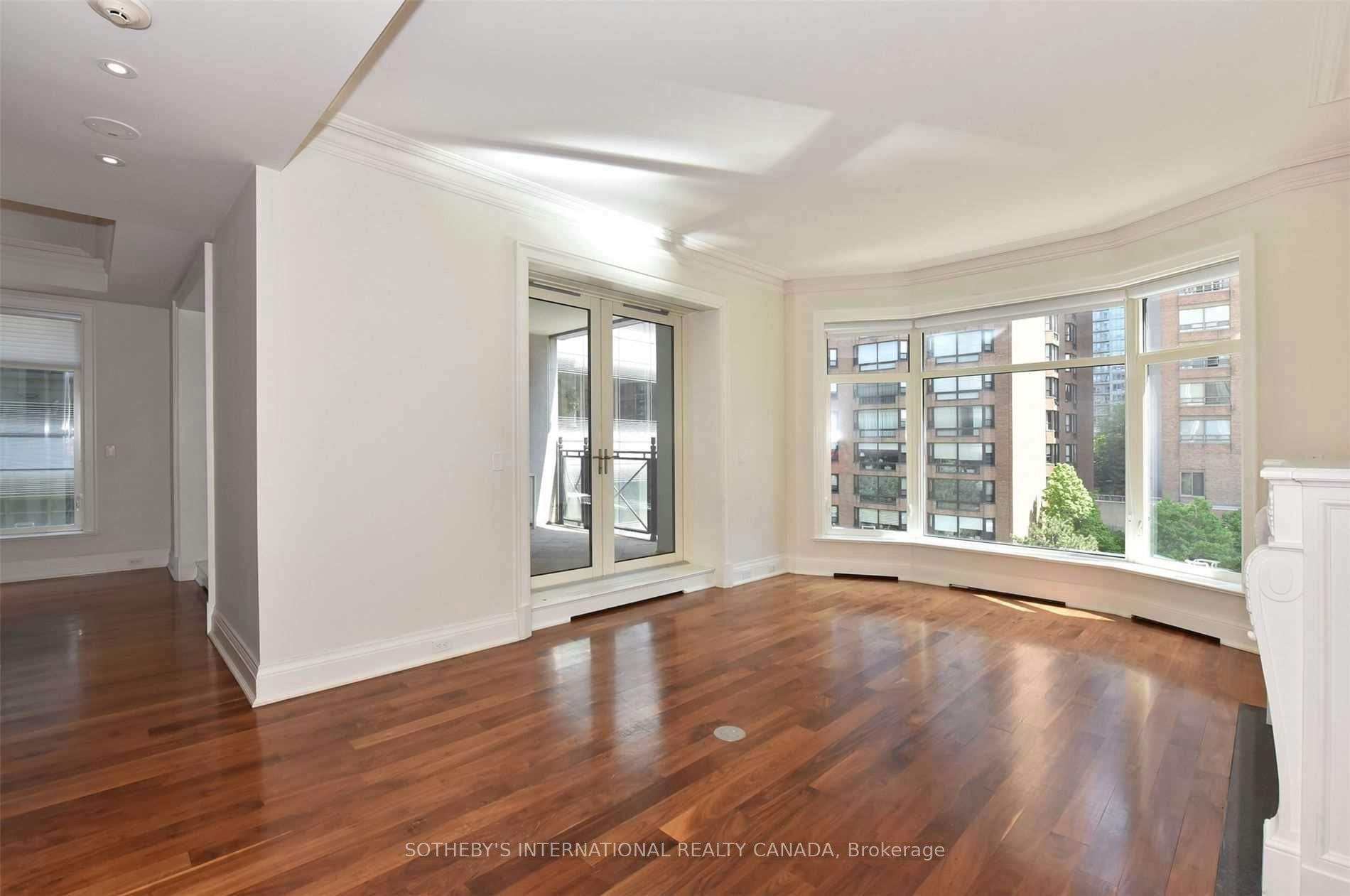 6D-1 St. Thomas Street, Toronto, ON, M5S 3M5 - 8