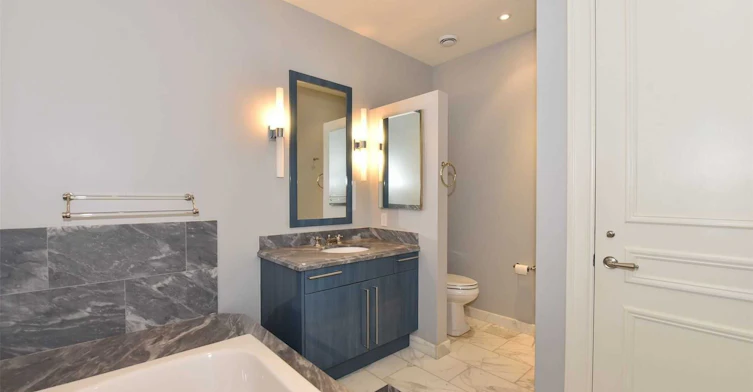6D-1 St. Thomas Street, Toronto, ON, M5S 3M5 - 12