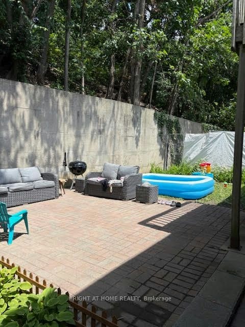 2nd Floor-576 Davenport Road, Toronto, ON, M5R 1K9 - 22