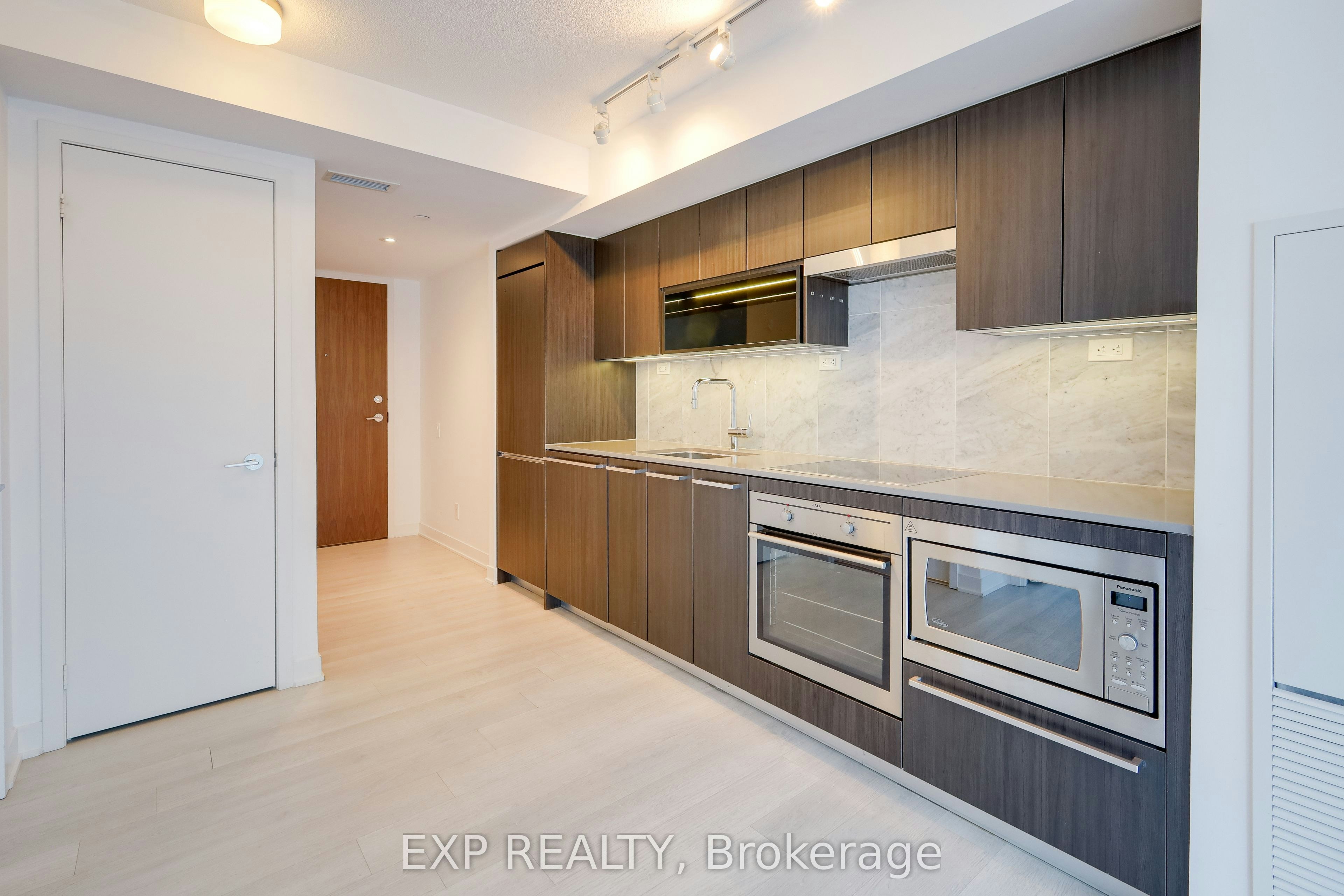 1015-80 Queens Wharf Road, Toronto, ON, M5V 0J2 - 9