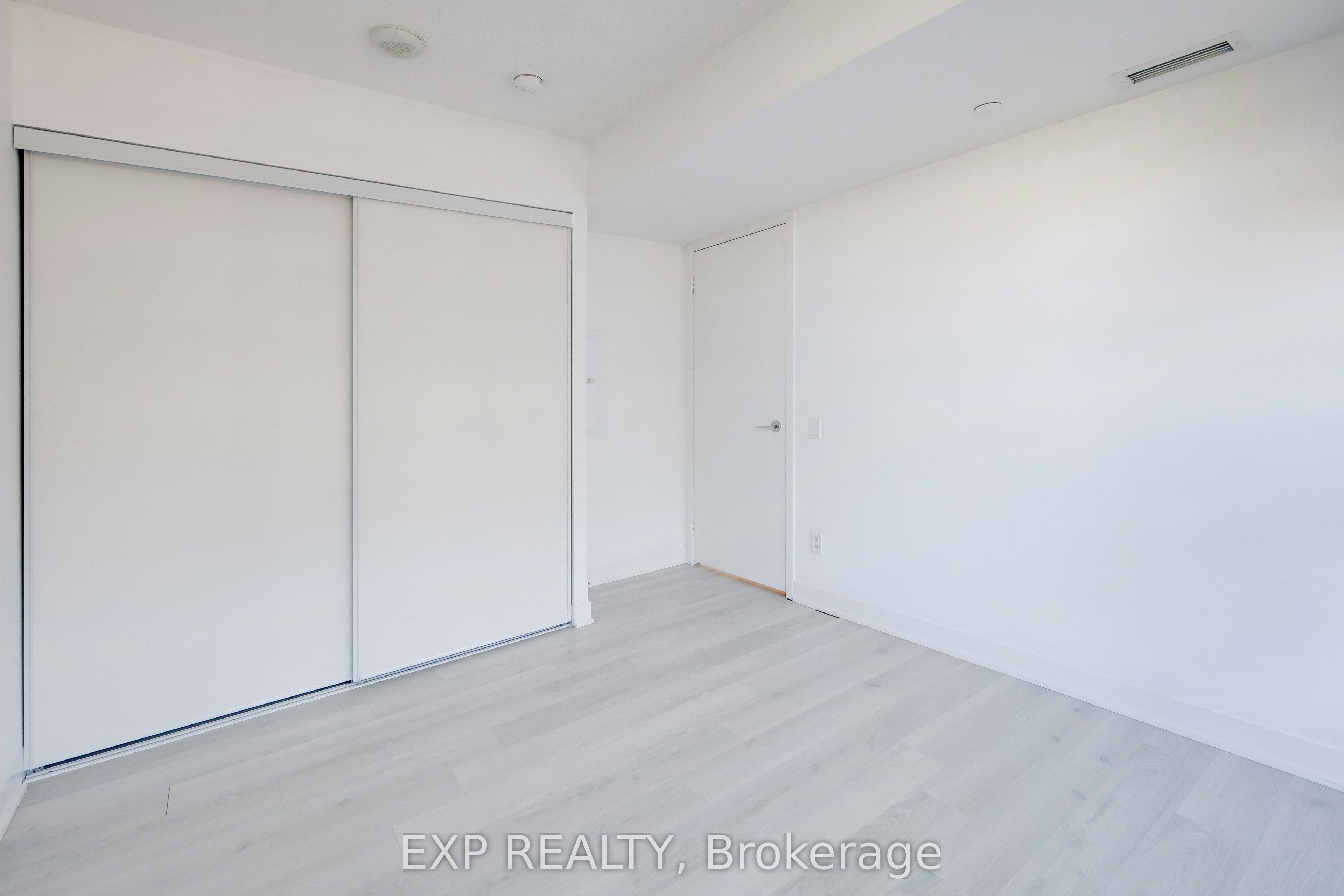 1015-80 Queens Wharf Road, Toronto, ON, M5V 0J2 - 8