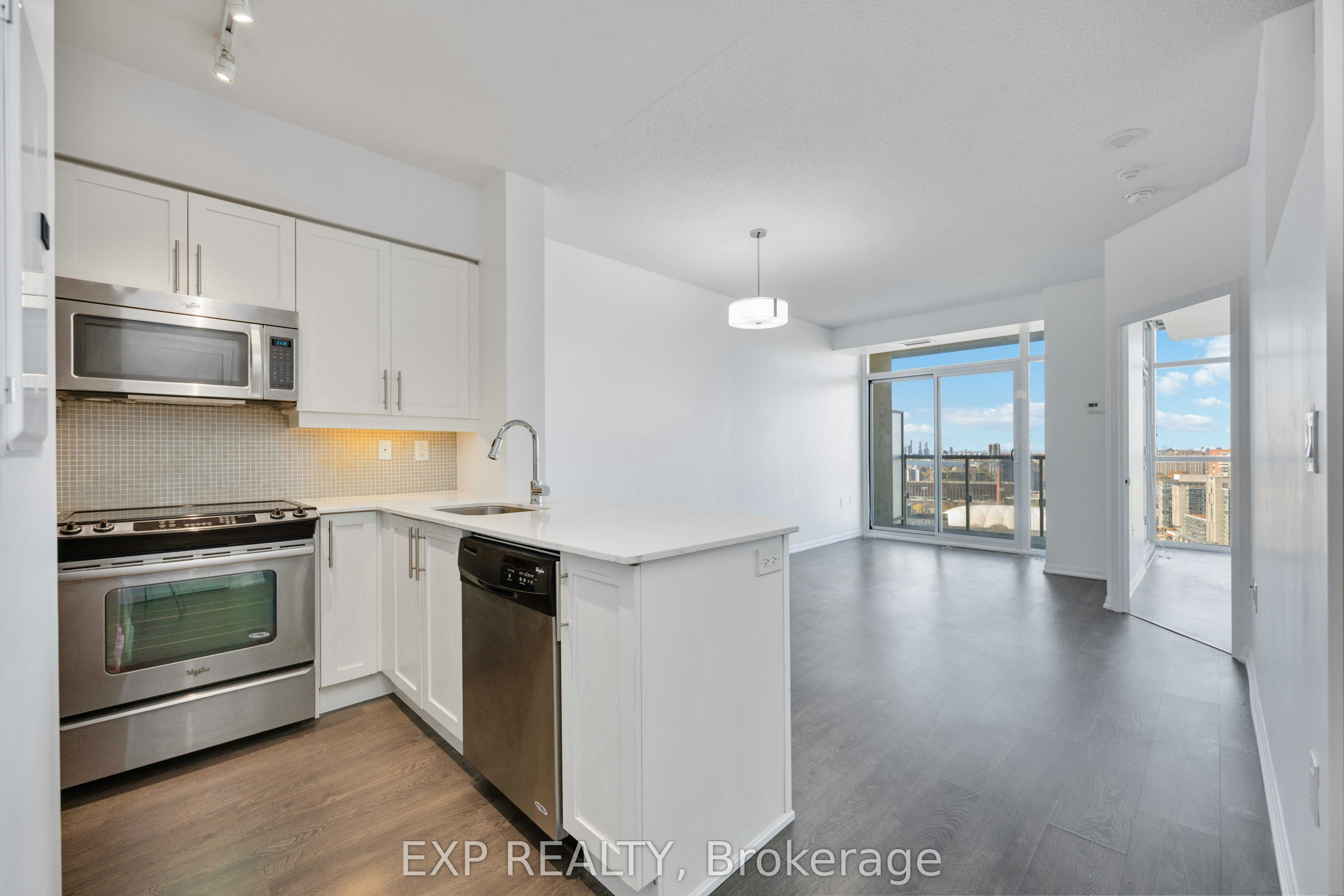 2512-125 Western Battery Road, Toronto, ON, M6K 3R8 - 11