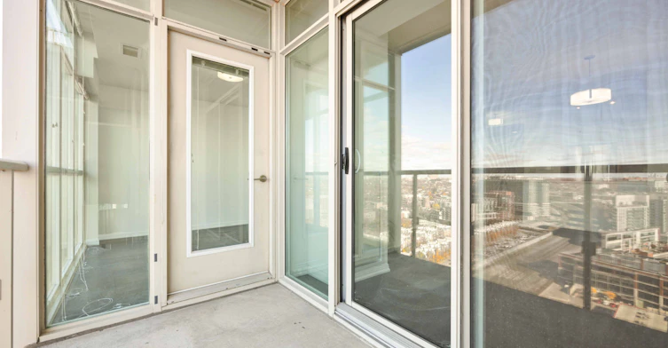 2512-125 Western Battery Road, Toronto, ON, M6K 3R8 - 32