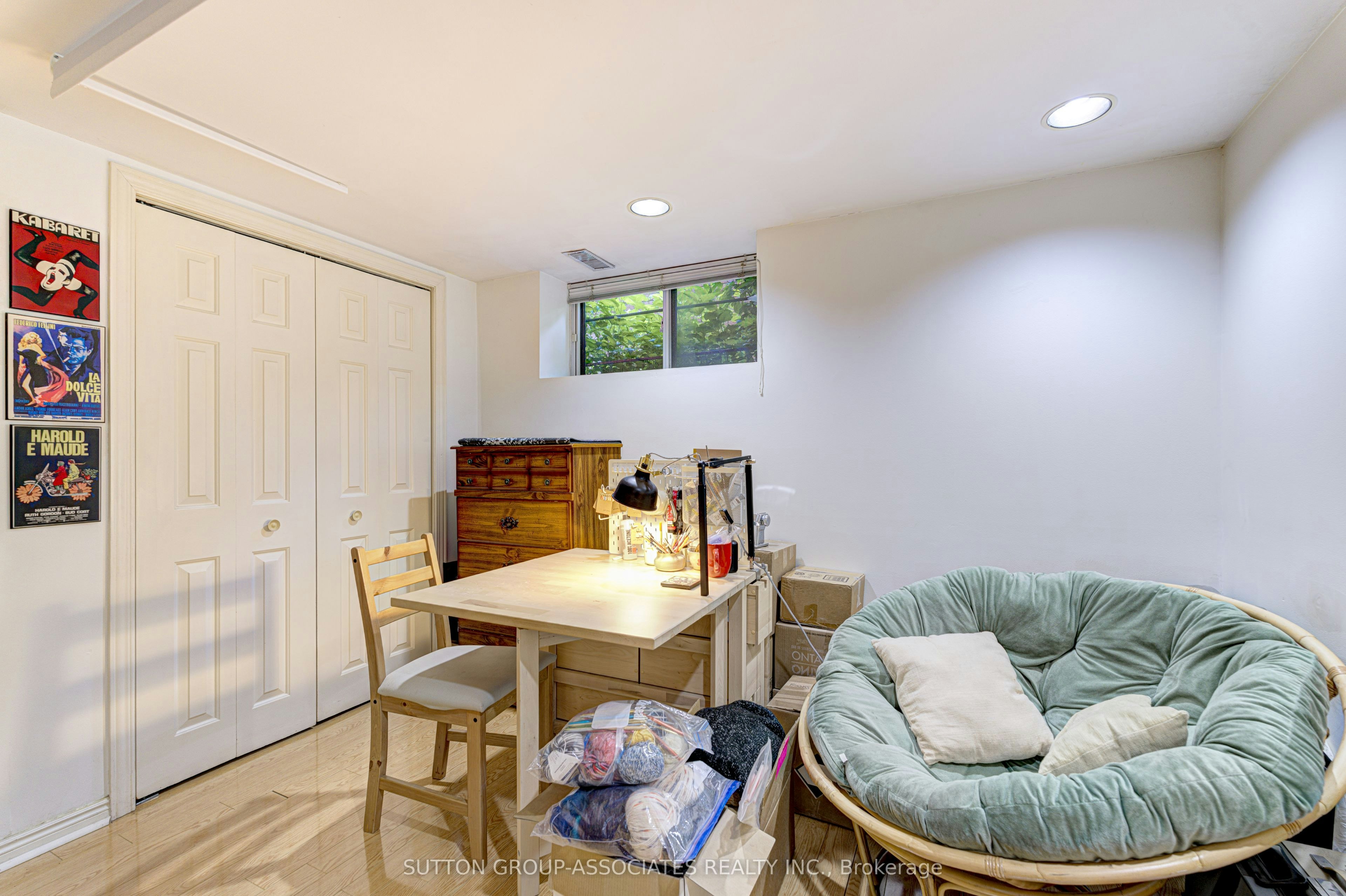 Basement-192 Albany Avenue, Toronto, ON, M5R 3C6 - 12