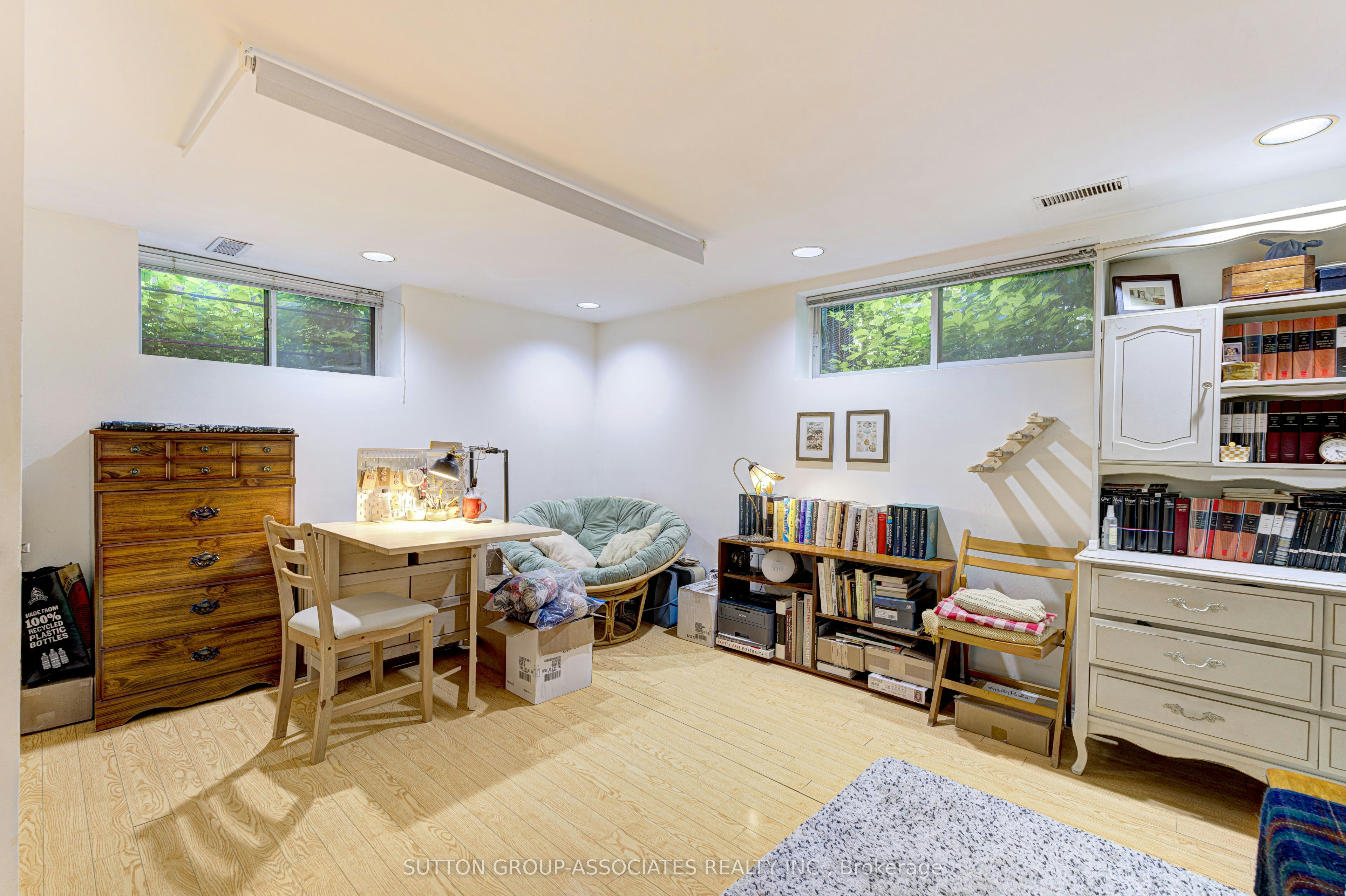 Basement-192 Albany Avenue, Toronto, ON, M5R 3C6 - 10