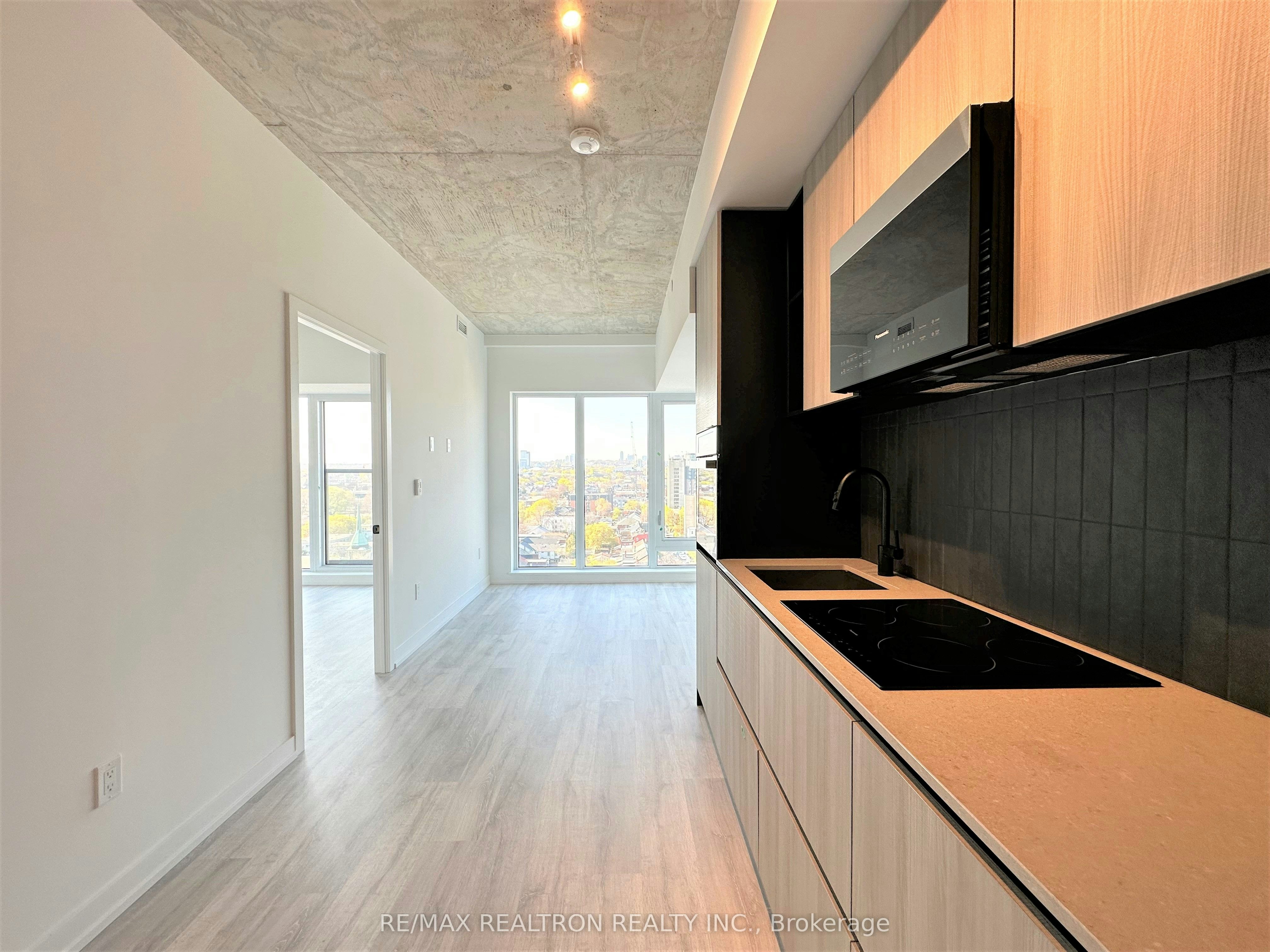 Ph08-2 Augusta Avenue, Toronto, ON, M5V 0T3 - 2