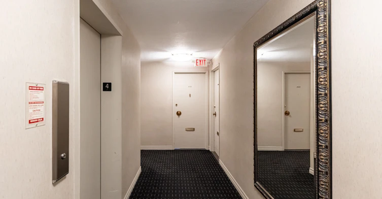 401-60 Montclair Avenue, Toronto, ON, M5P 1P7 - 18