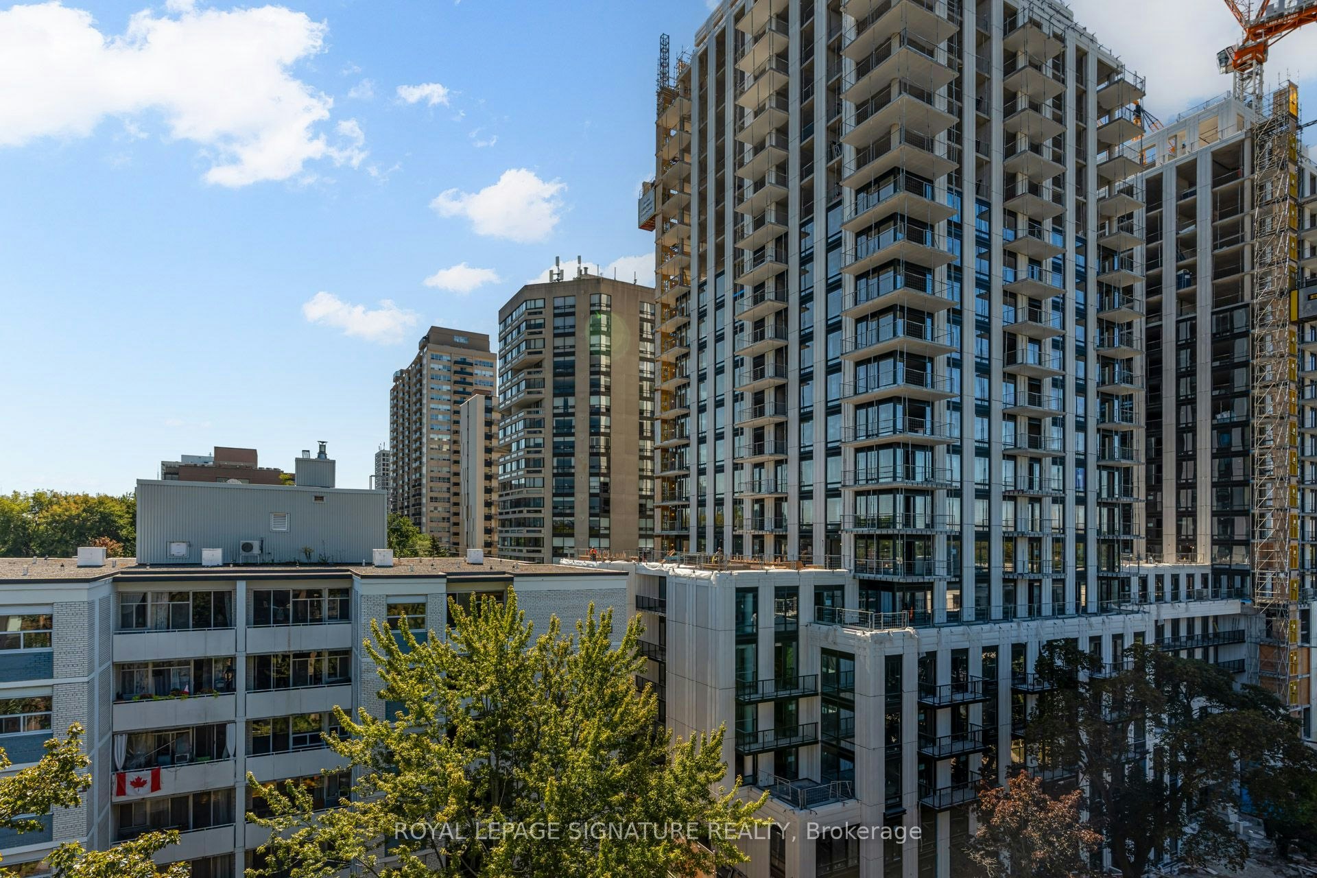 401-60 Montclair Avenue, Toronto, ON, M5P 1P7 - 2