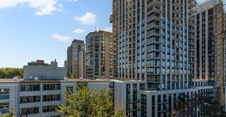 401-60 Montclair Avenue, Toronto, ON, M5P 1P7 - 2