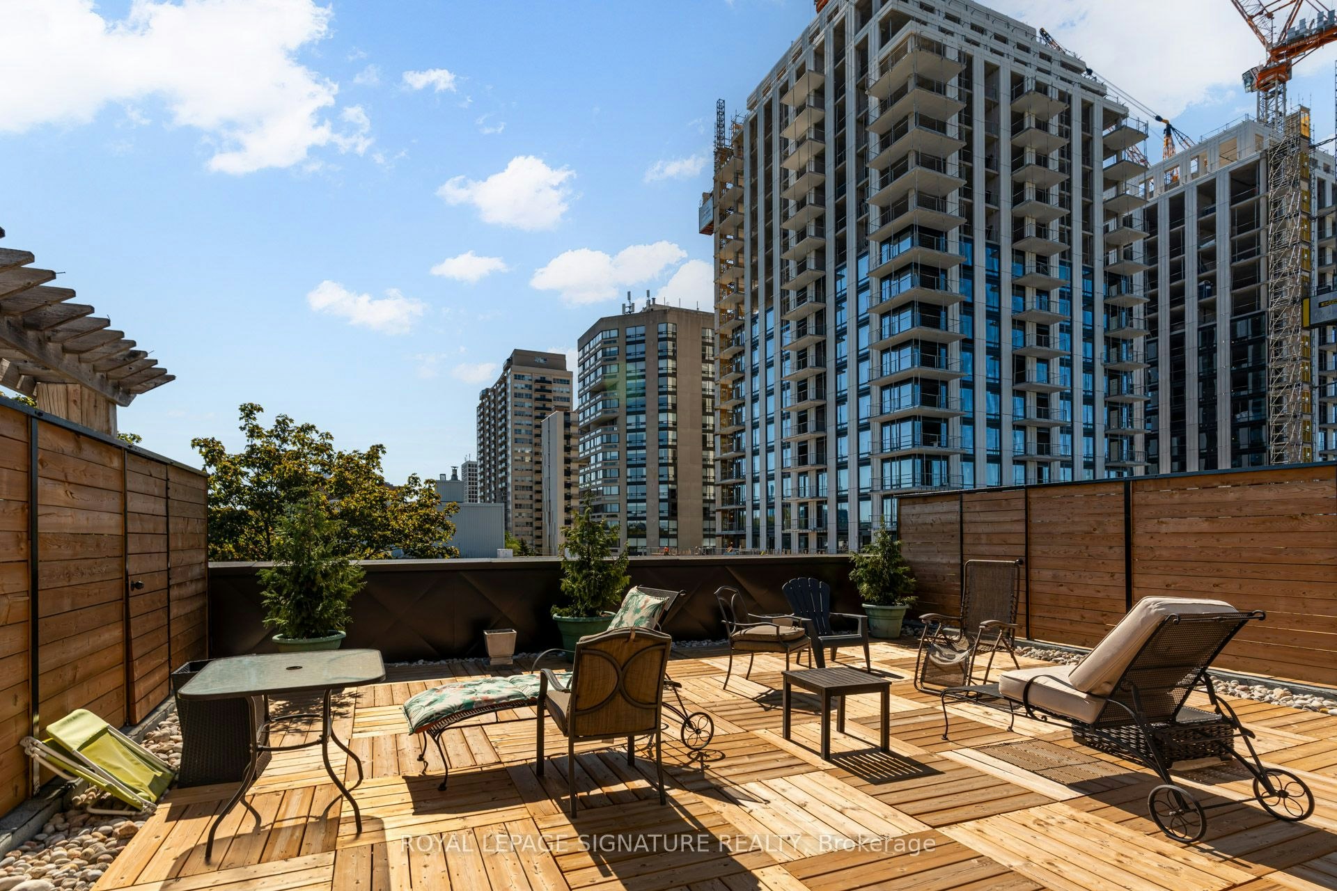 401-60 Montclair Avenue, Toronto, ON, M5P 1P7 - 23