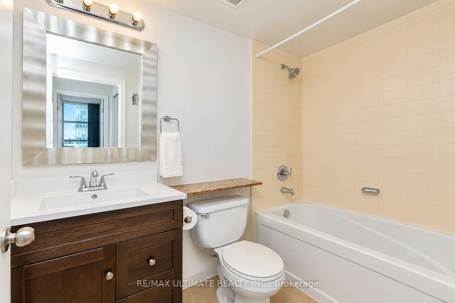4601-35 Mariner Terrace, Toronto, ON, M5V 3V9 - 10