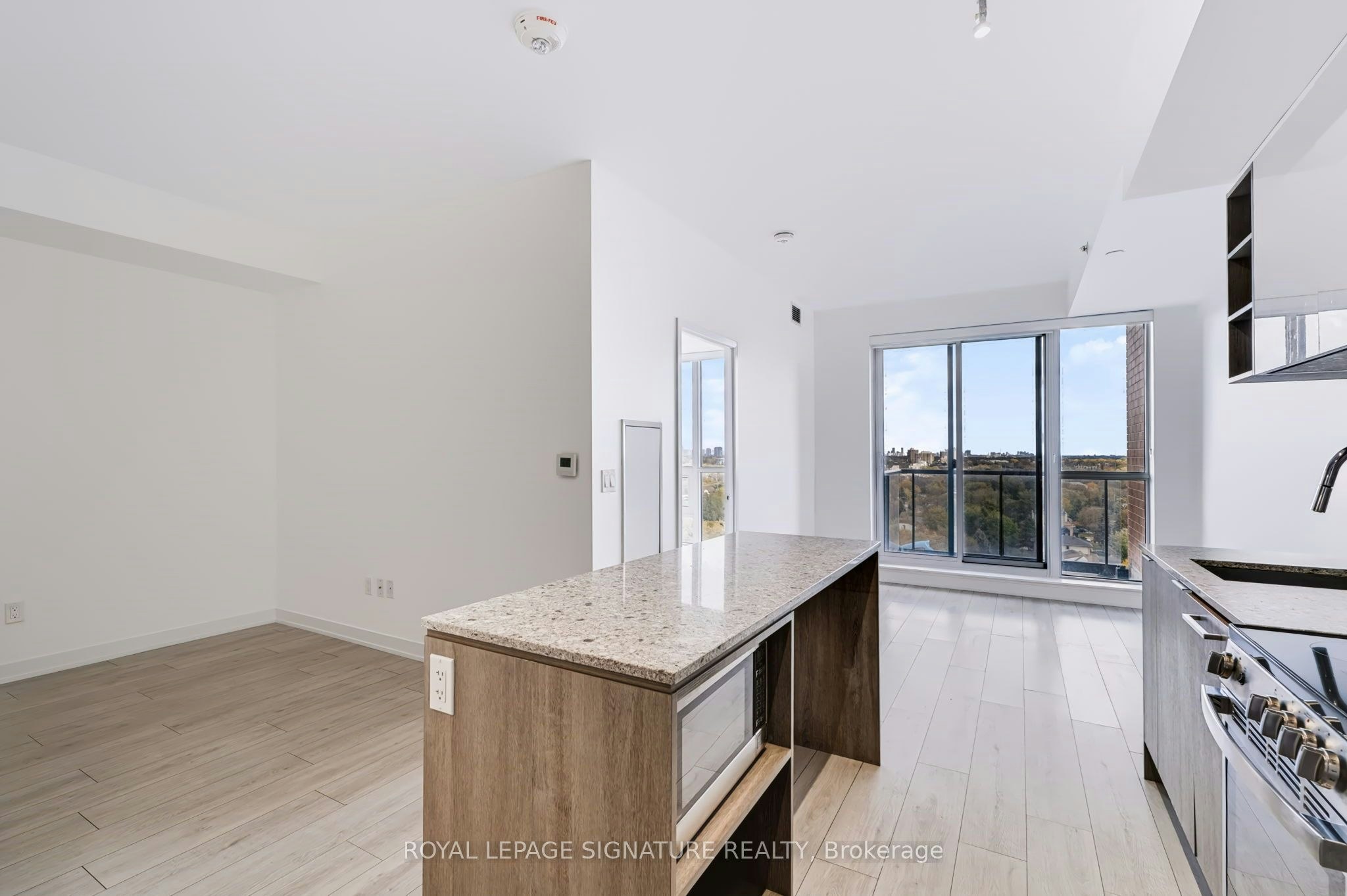 1112-31 Tippett Road, Toronto, ON, M3H 0C8 - 14
