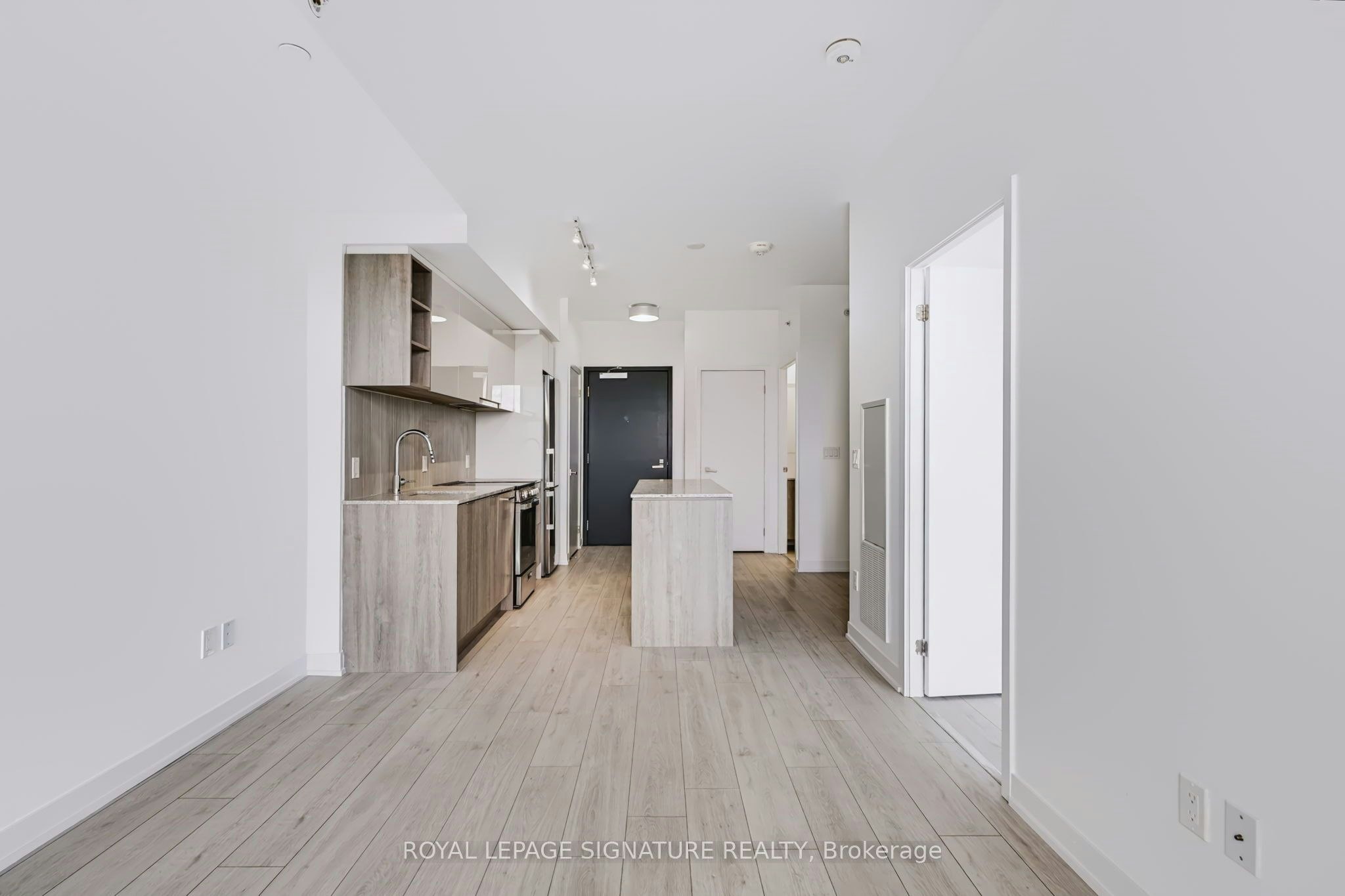 1112-31 Tippett Road, Toronto, ON, M3H 0C8 - 10