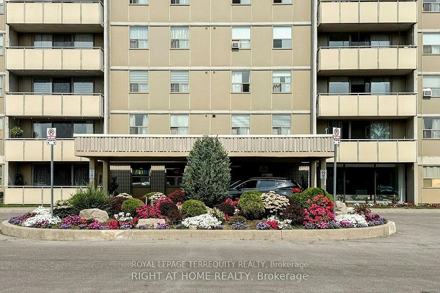 205-1338 York Mills Road, Toronto, ON, M3A 3M3
