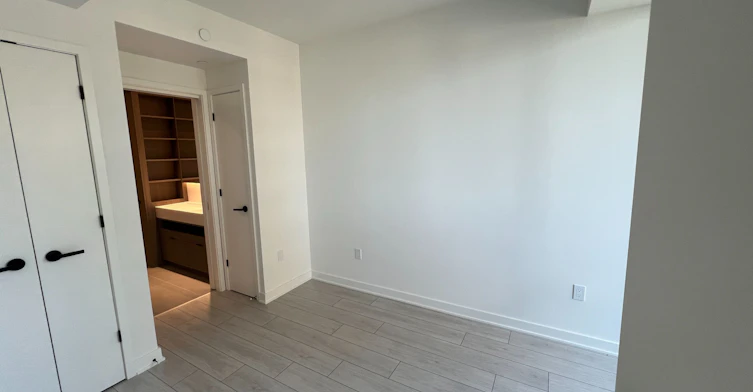 1401-55 Charles Street E, Toronto, ON, M4Y 0J1 - 6