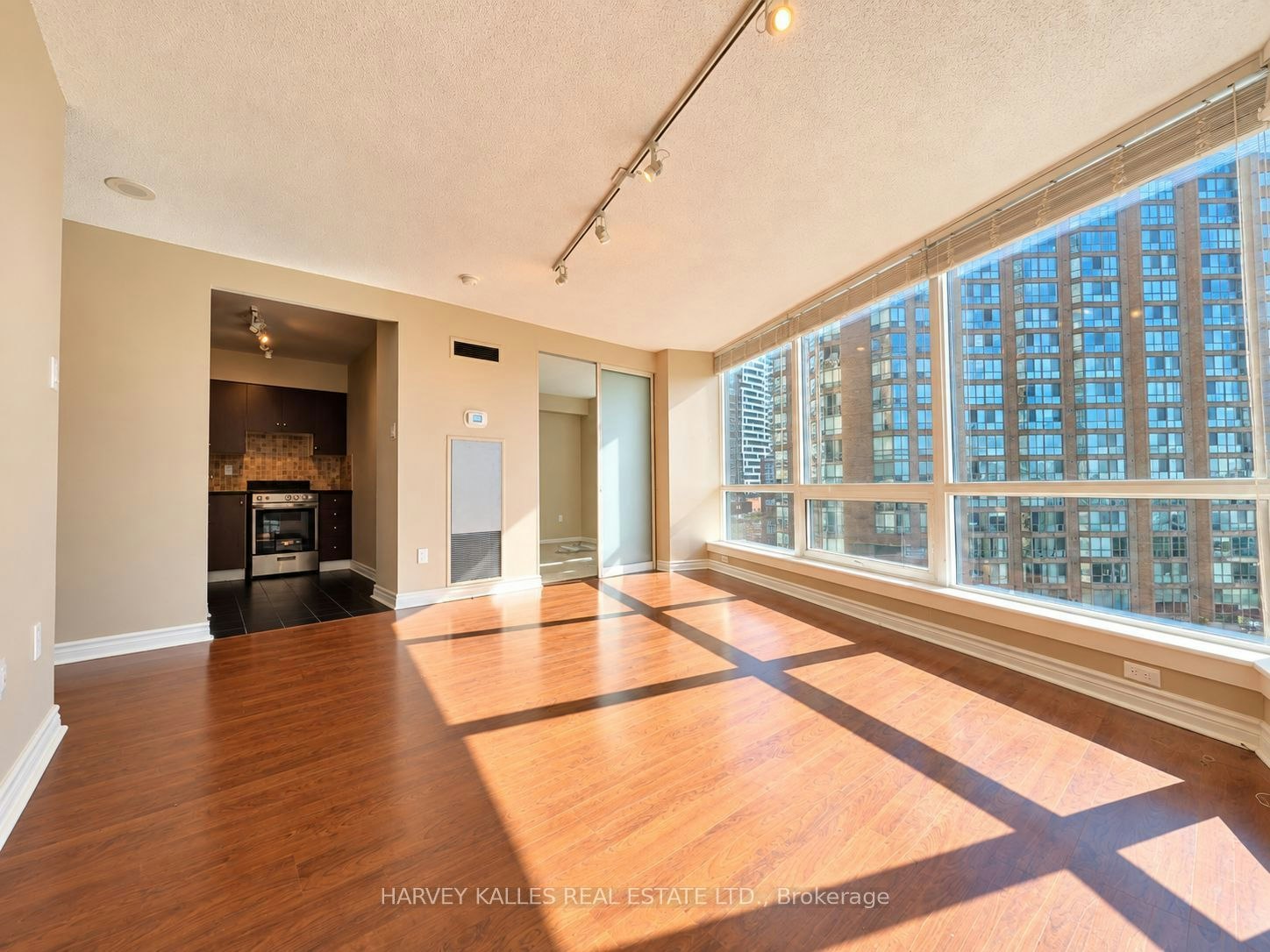 1010-1055 Bay Street, Toronto, ON, M5S 3A3 - 2