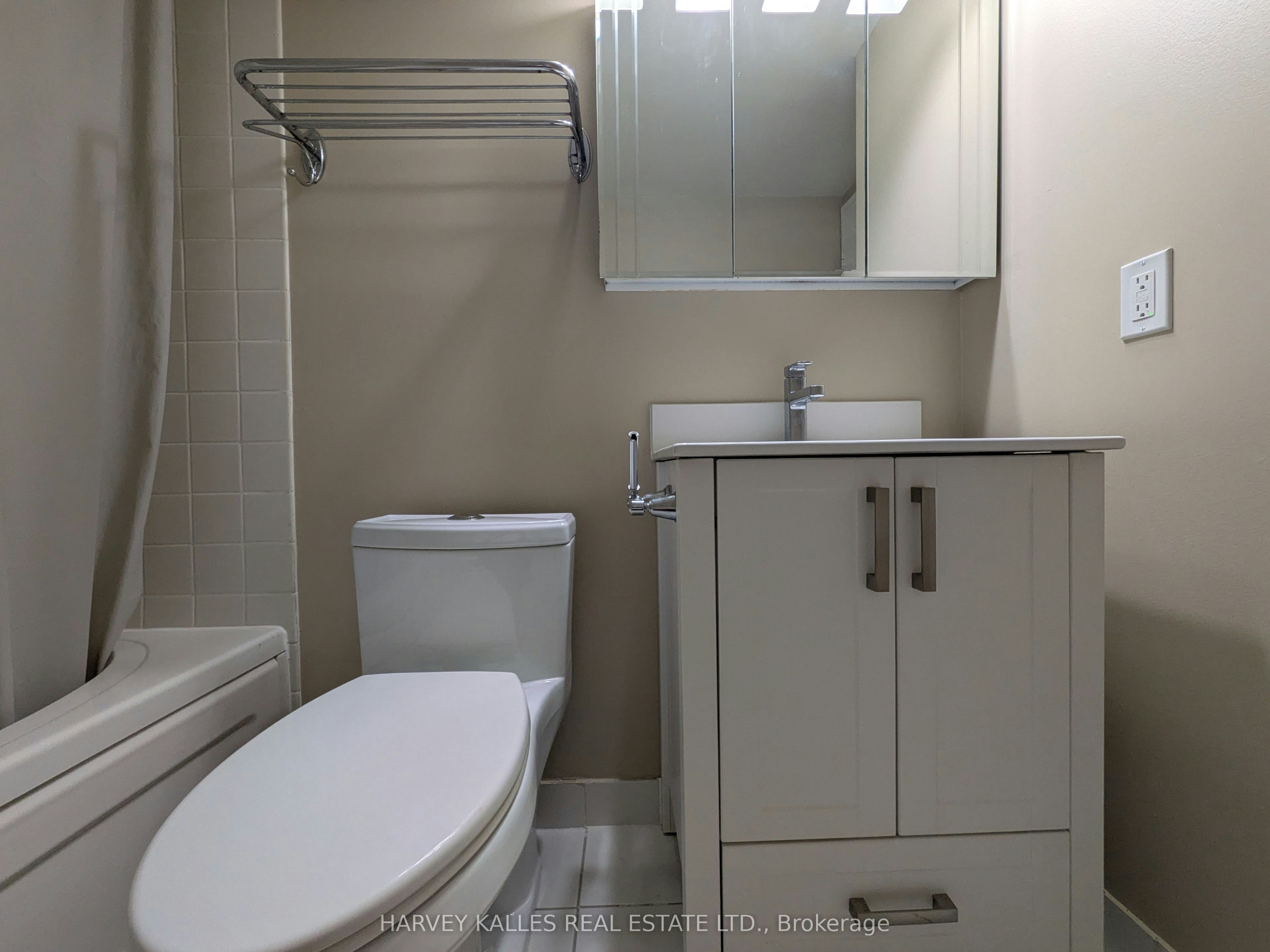 1010-1055 Bay Street, Toronto, ON, M5S 3A3 - 15