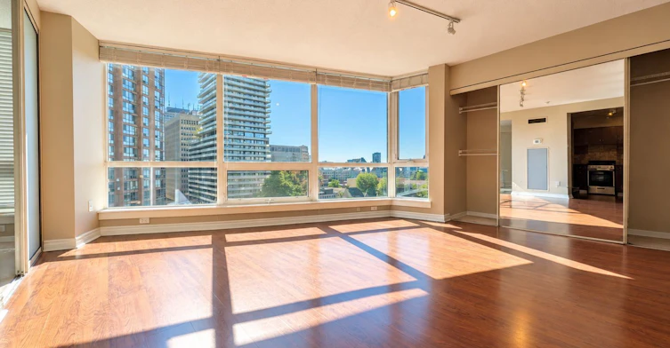 1010-1055 Bay Street, Toronto, ON, M5S 3A3