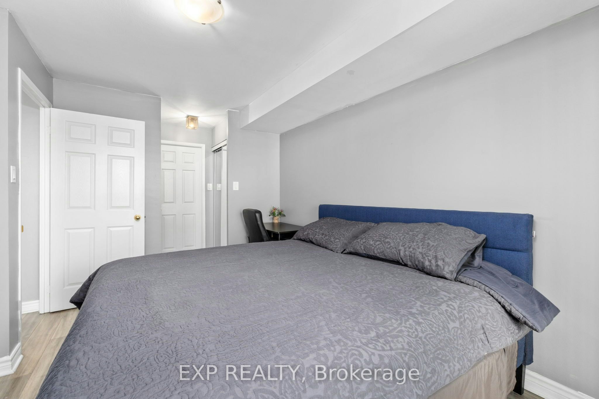 409-889 Bay Street, Toronto, ON, M5S 3K5 - 14