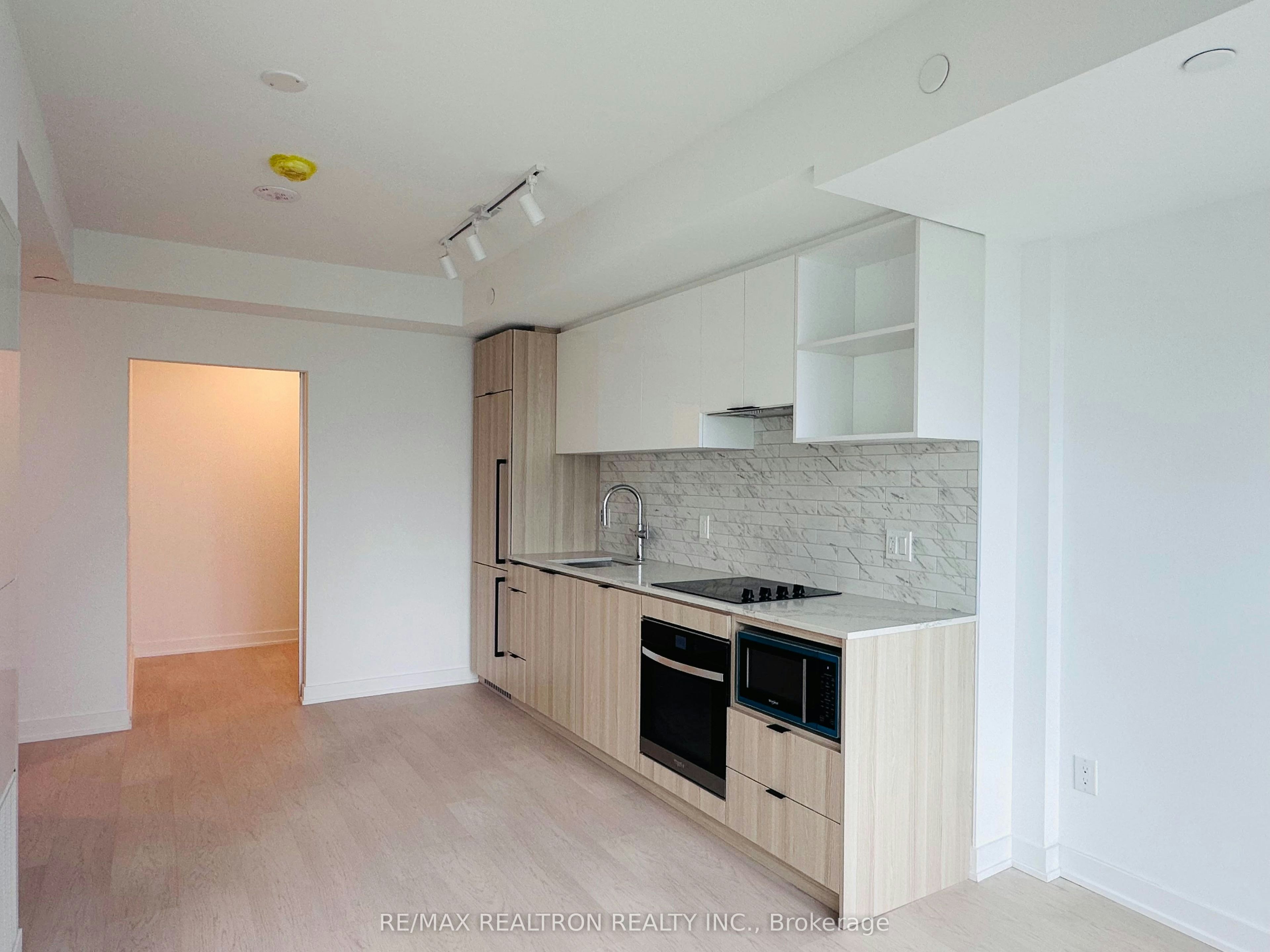 4512-252 Church Street, Toronto, ON, M5B 0E6 - 7
