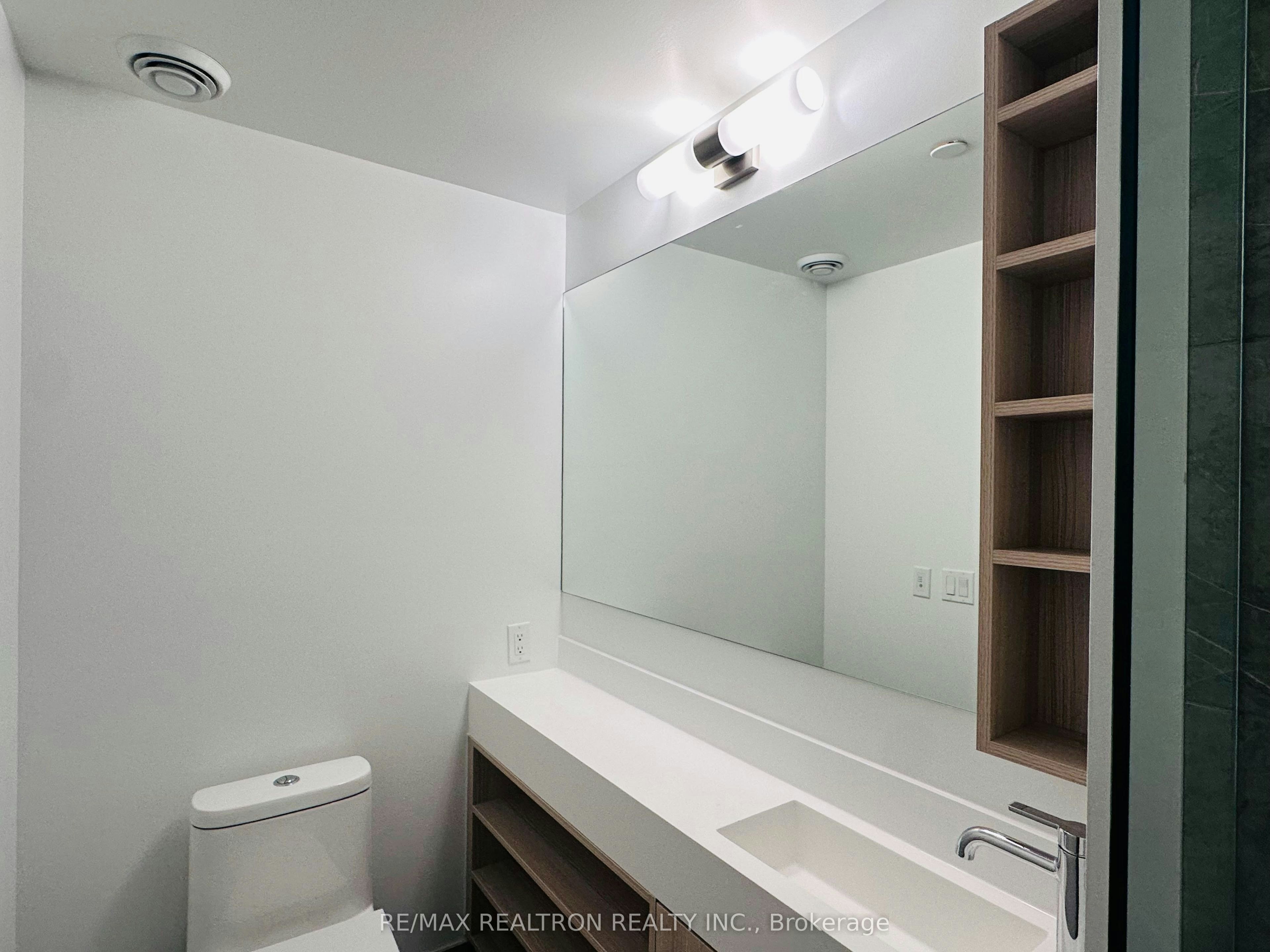 4512-252 Church Street, Toronto, ON, M5B 0E6 - 8