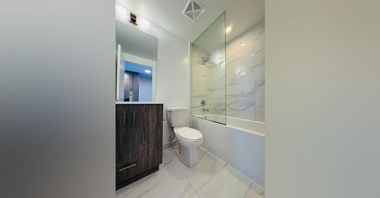 4011-180 Front Street E, Toronto, ON, M5A 0A9 - 10