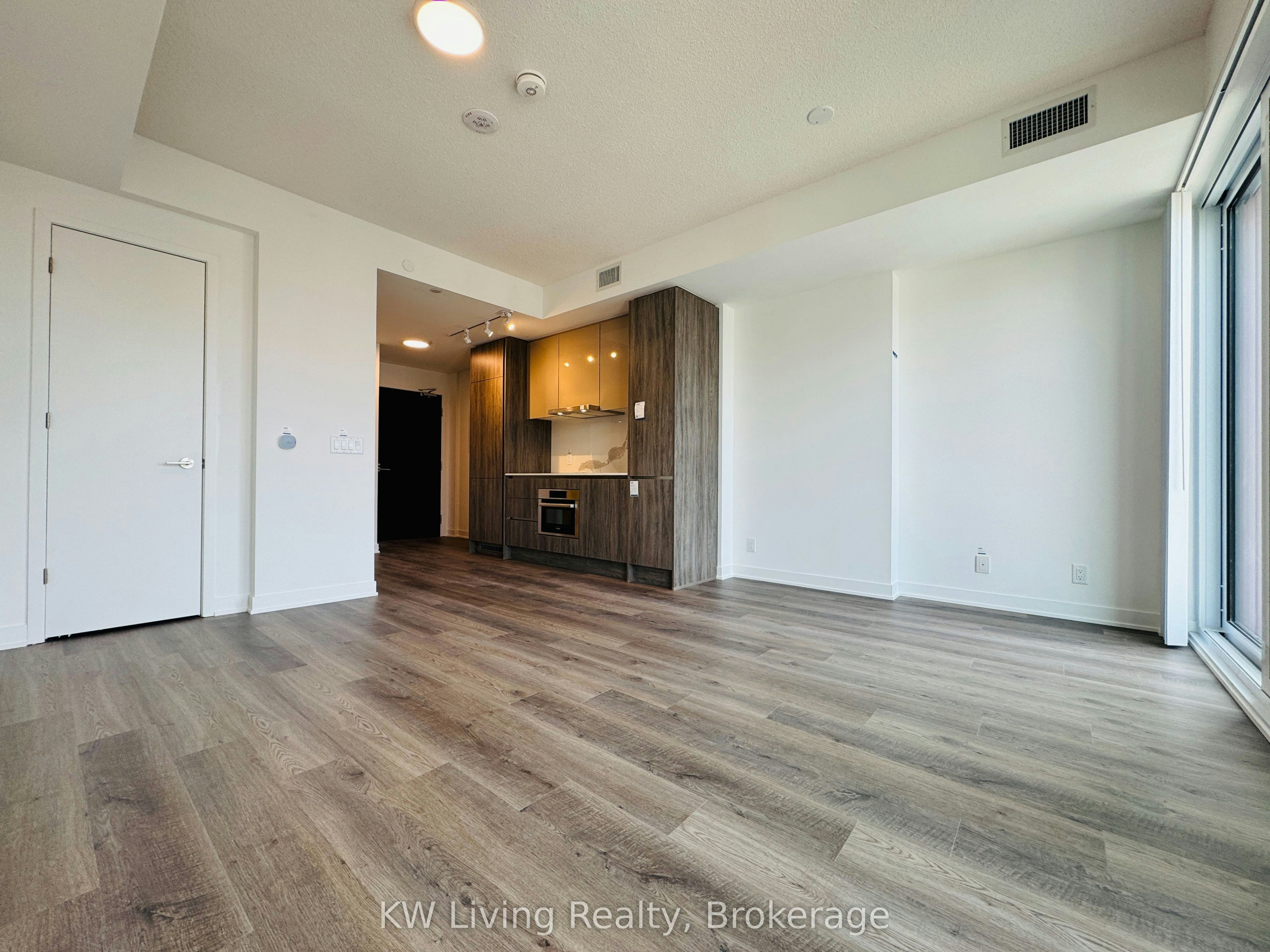 4011-180 Front Street E, Toronto, ON, M5A 0A9 - 5