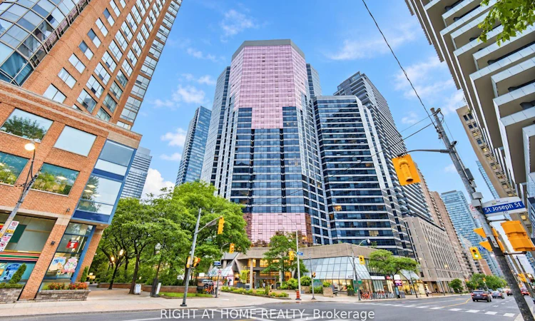 2111-1001 Bay Street
