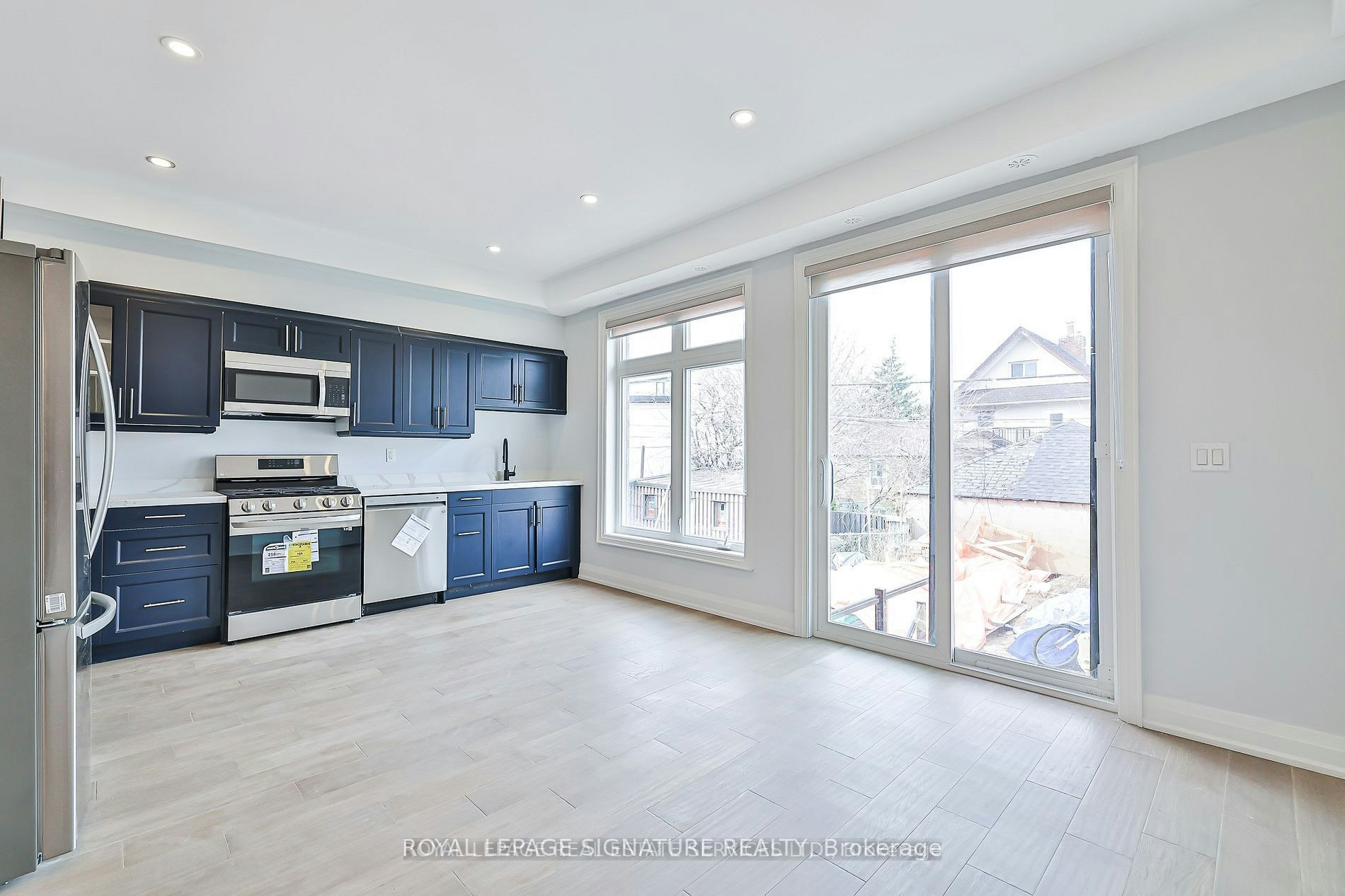 Main-60 Belvidere Avenue, Toronto, ON, M6C 1P6 - 4