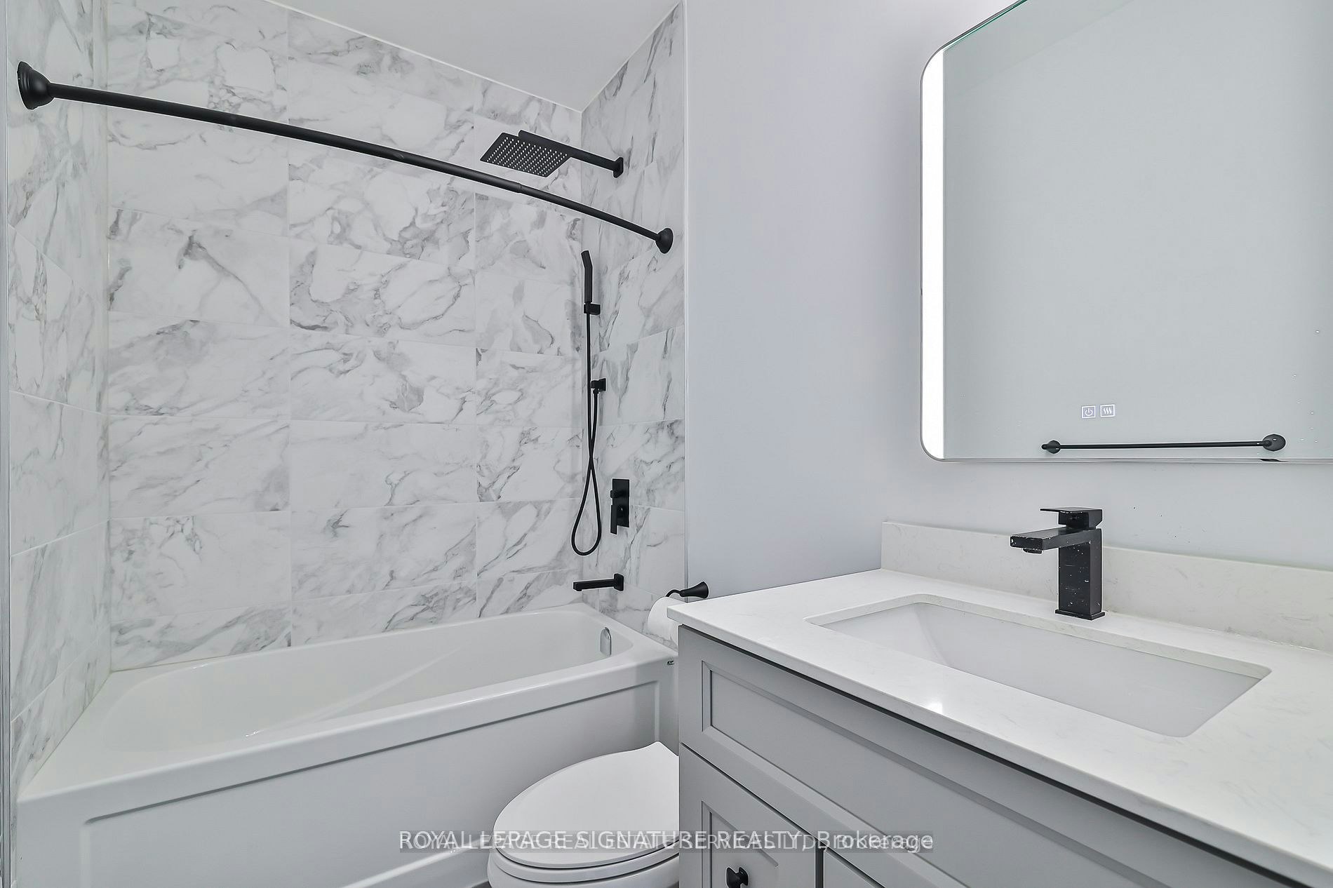 Main-60 Belvidere Avenue, Toronto, ON, M6C 1P6 - 15