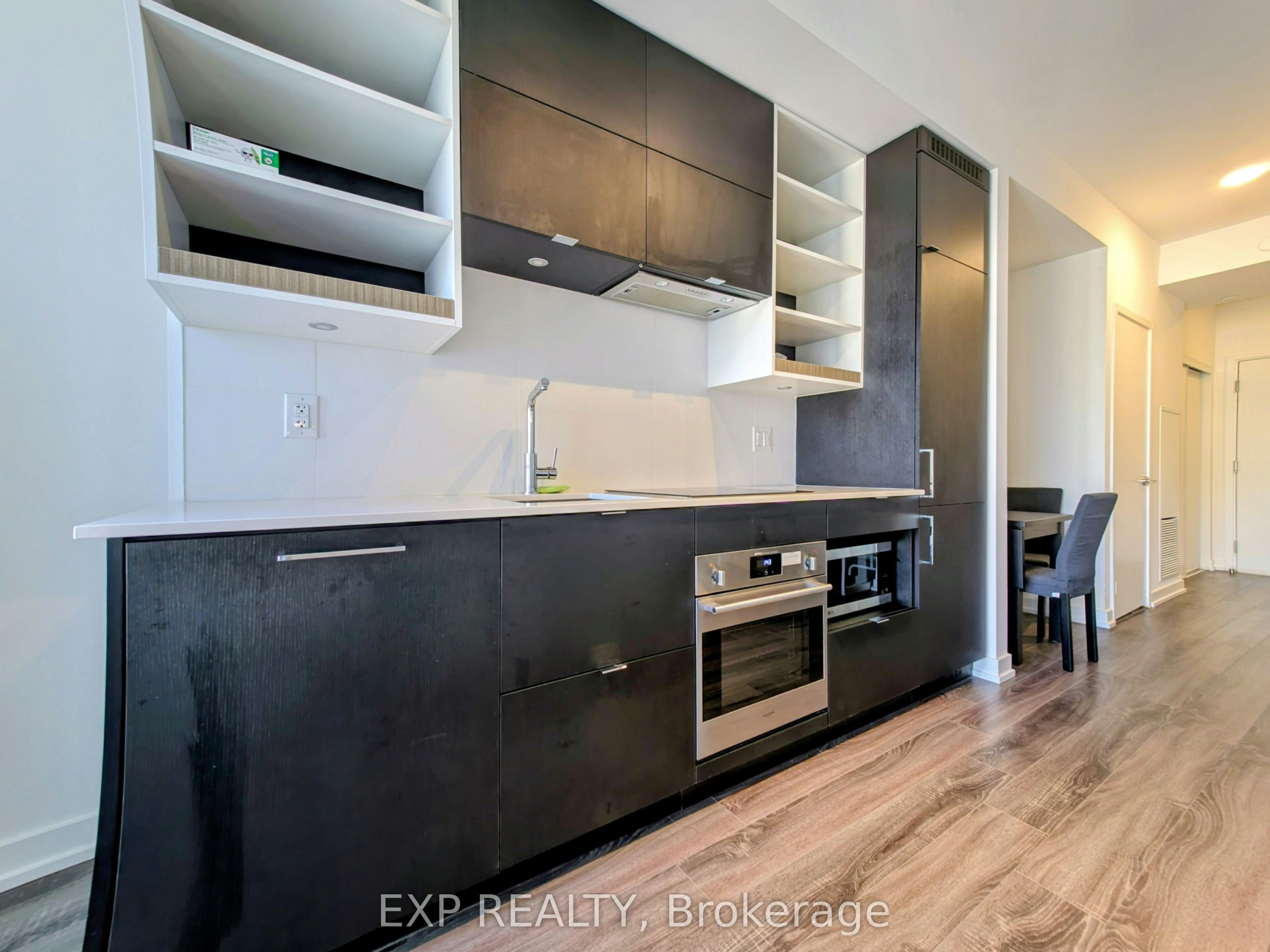 1821-20 Edward Street, Toronto, ON, M5G 1C9 - 9
