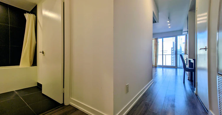 1821-20 Edward Street, Toronto, ON, M5G 1C9 - 4