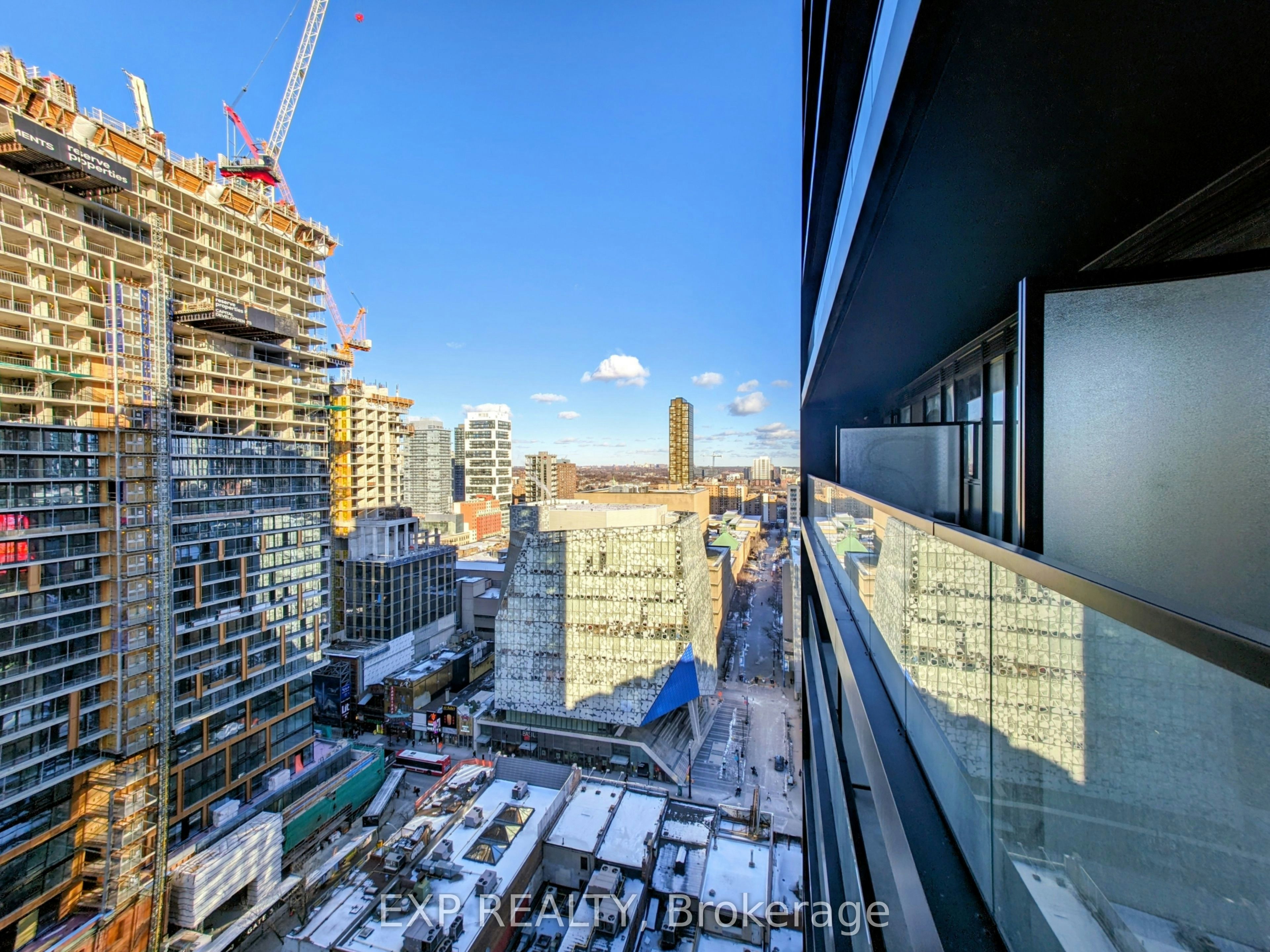 1821-20 Edward Street, Toronto, ON, M5G 1C9 - 17