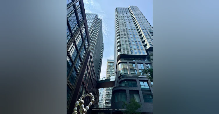 3007-88 Queen Street E, Toronto, ON, M5C 0B6 - 2
